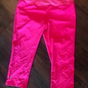 under Armour cropped leggings